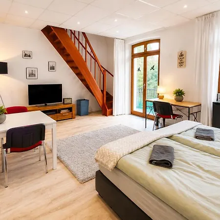 - - Eg - 145 Qm - Bis 7 Schlafplaetze Apartman