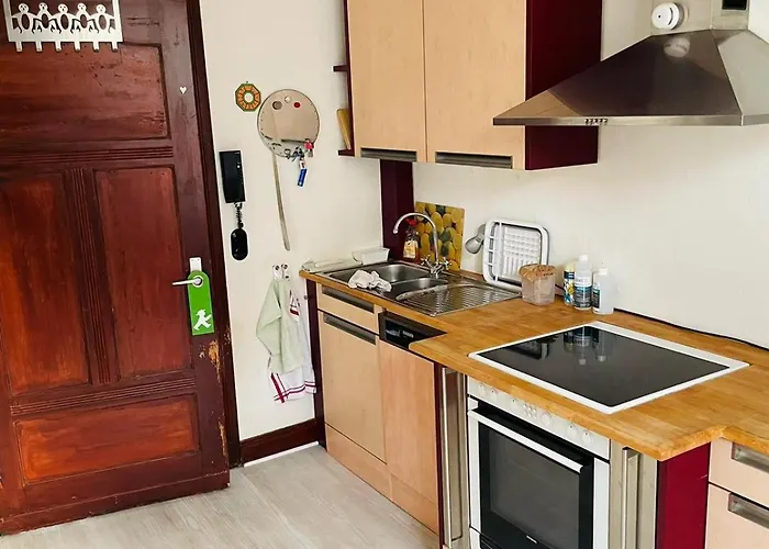 - - Eg - 145 Qm - Bis 7 Schlafplaetze